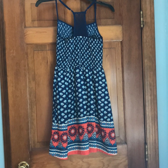 Floral patterned dress - Picture 3 of 3